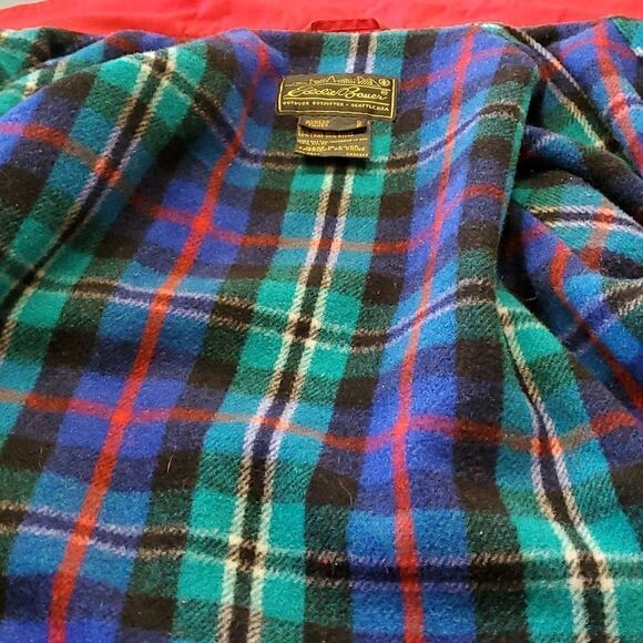 EDDIE BOUER RED JACKET, plaid lining. LOTS OS POCKETS, SIze Small Petite. - Picture 11 of 16
